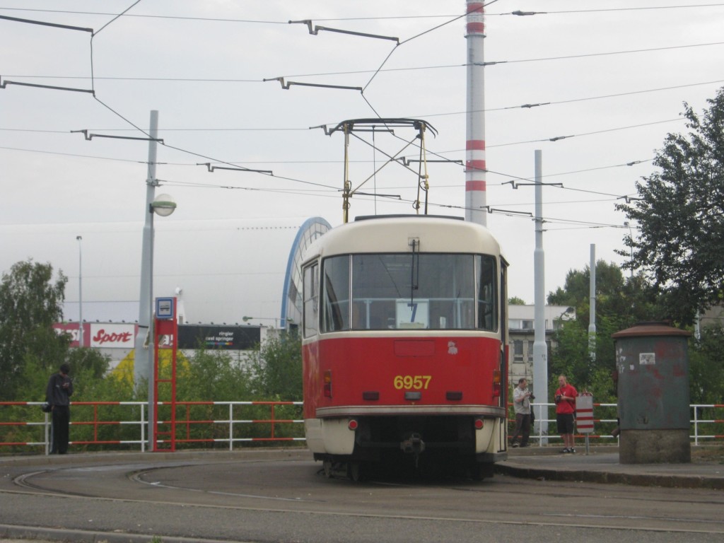 linka 7 T3 Ústřední dílny DP