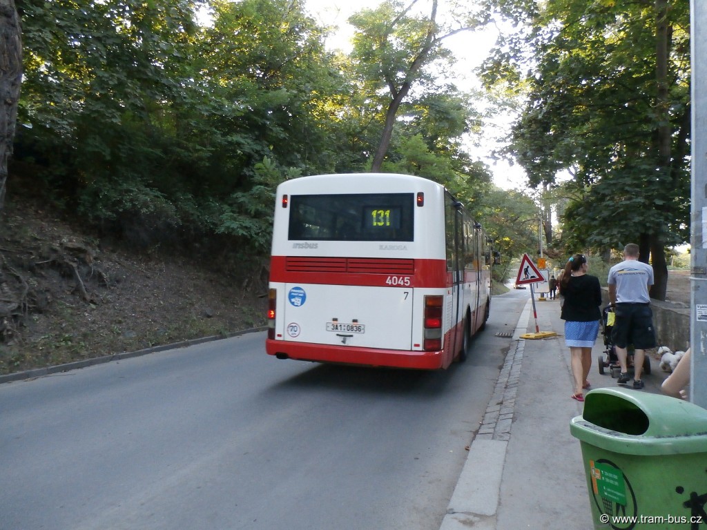 linka 131 Karosa B 951 Nádraží Bubeneč (Goetheho) 2014