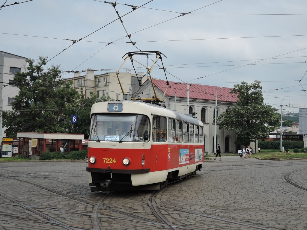 6448 - linka 8 Palmovka DPP Tatra T3SUCS-DVC 7224