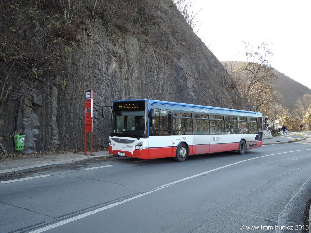 4951 - linka 165 Nádraží Zbraslav Arriva Praha Iveco Urbanway 12M 9472