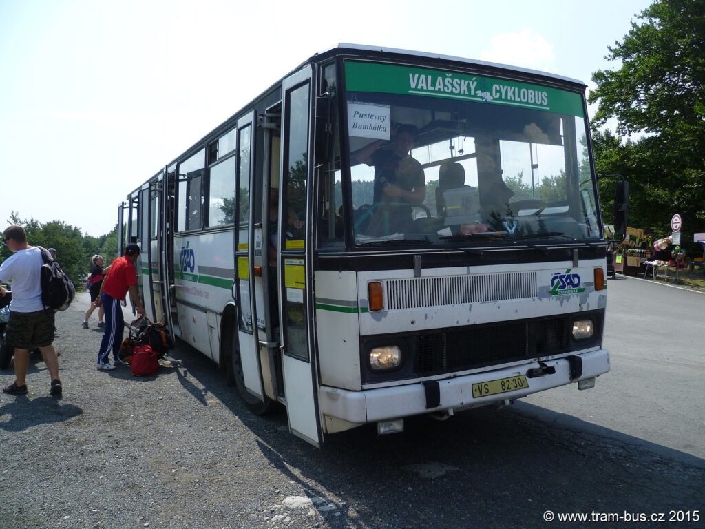 044 - linka 940099 Prostřední Bečva,,Pustevny konečná ČSAD Vsetín Karosa B 732 VS 82-30