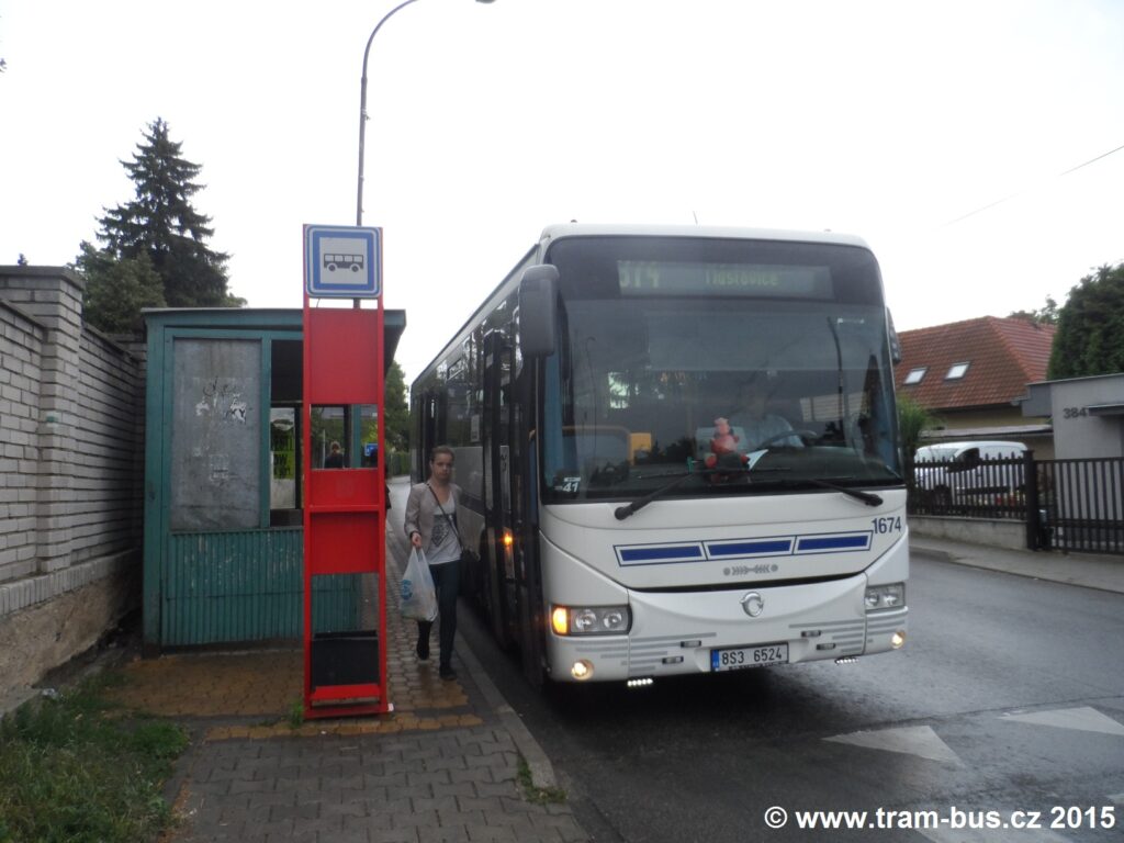 2325 - linka 374 ČSAD SČ Iveco Crossway 12M 1674 (8124)