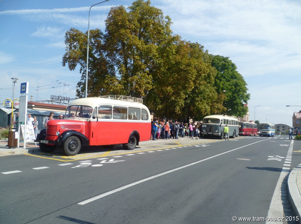 079 - 5. RDP Český Brod,,žel.st. Praha RND, Škoda 706 RO, Ikarus 280, Karosa ŠL 11