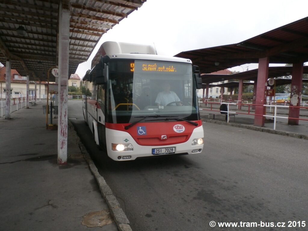 043 - linka 9 Kladno,,aut.nádr. ČSAD MHD Kladno SOR CNG 10.5 2SI 7028